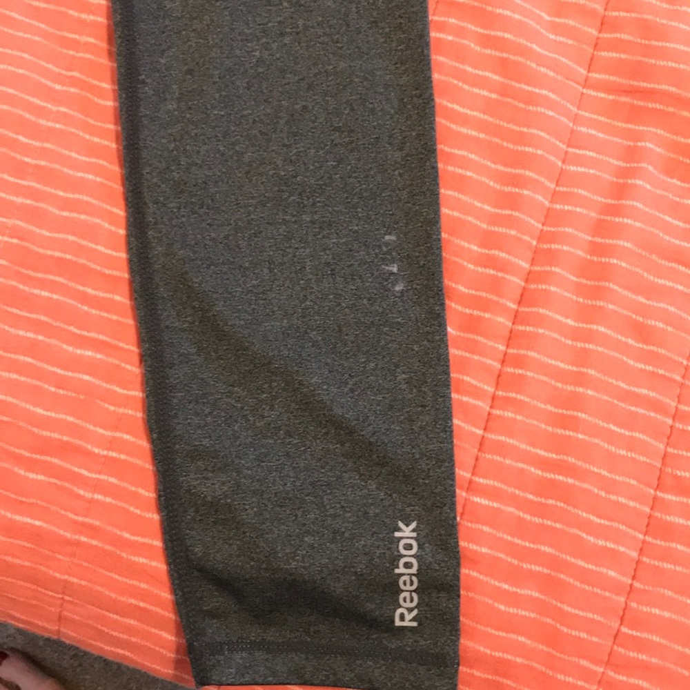 Reebok leggings - Picture 2 of 3